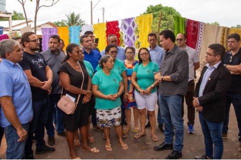 Governador em exercício Felipe Camarão vistoria obras em Monte Altos