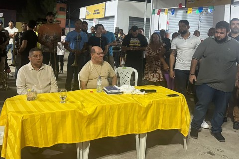 “O nosso trabalho incomoda quem não sabe fazer o mesmo”, diz Astro de Ogum em encontro que reuniu multidão na Vila Palmeira